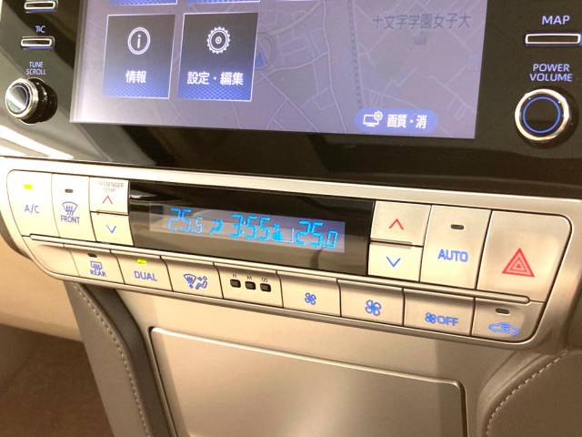 UZ0047148723_70_001.jpg