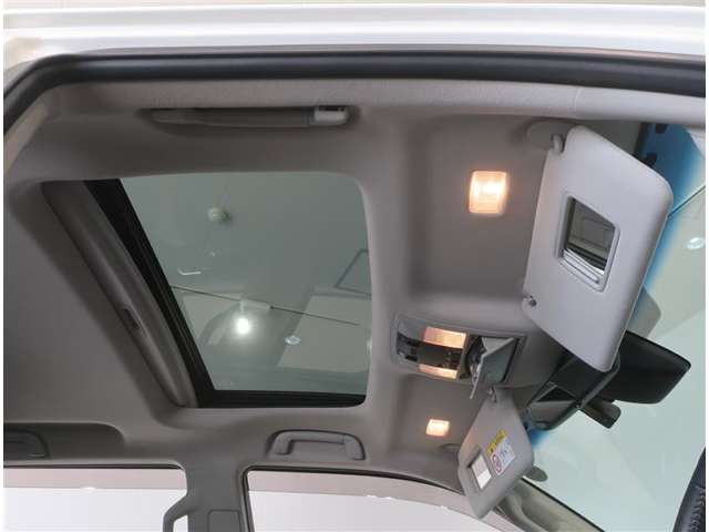 U00047826251_11_001.jpg