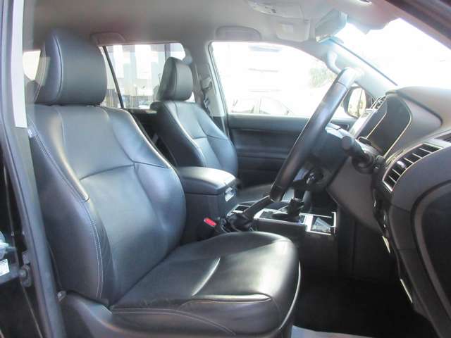U00048292945_2_002.jpg