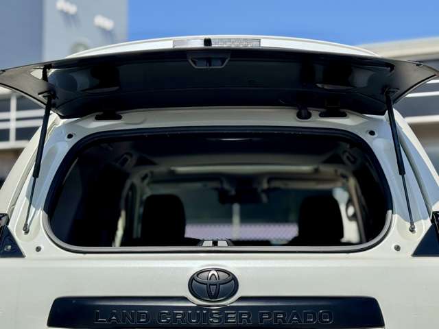 U00048227103_71_003.jpg