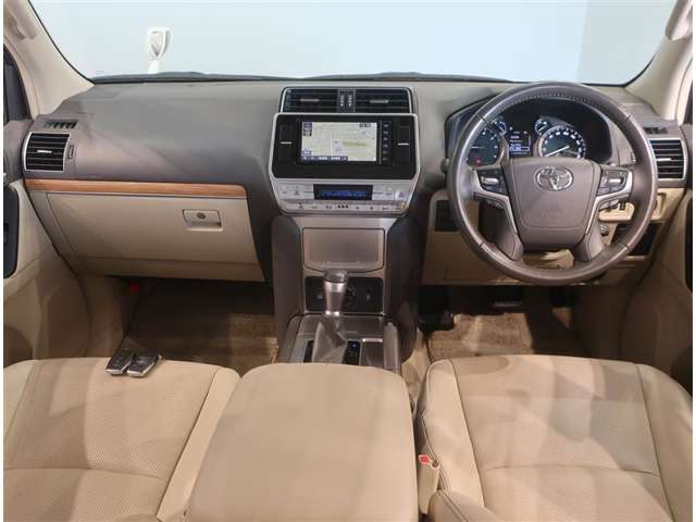 U00047886010_3_001.jpg