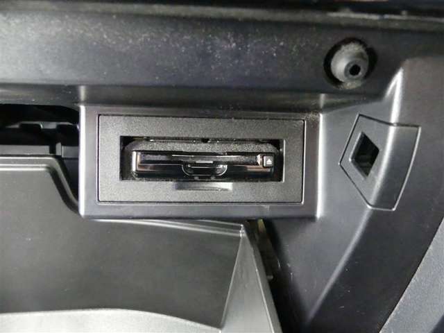 U00048532479_18_002.jpg