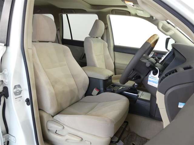 U00046779647_10_003.jpg