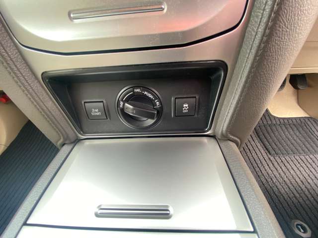 U00047970838_45_002.jpg