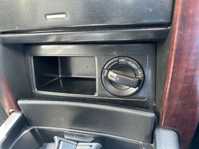 U00045651058_18_004.jpg