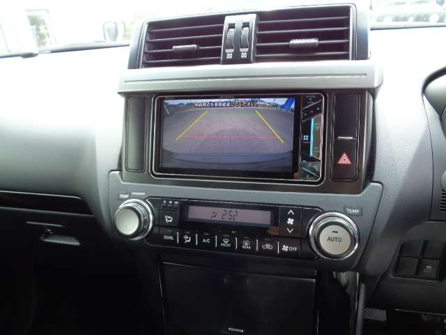 U00045748681_11_001.jpg