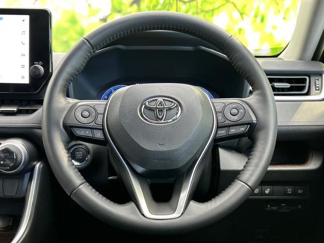 UZ0048328983_15_002.jpg