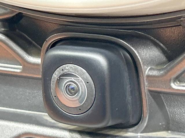 UZ0047913005_33_001.jpg