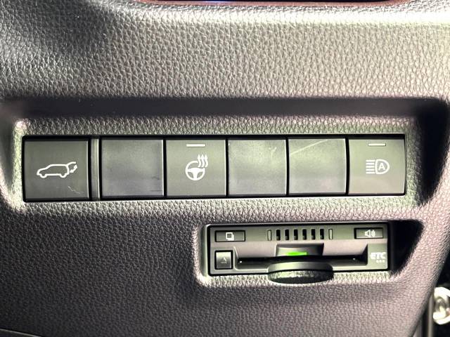 UZ0047902065_10_001.jpg