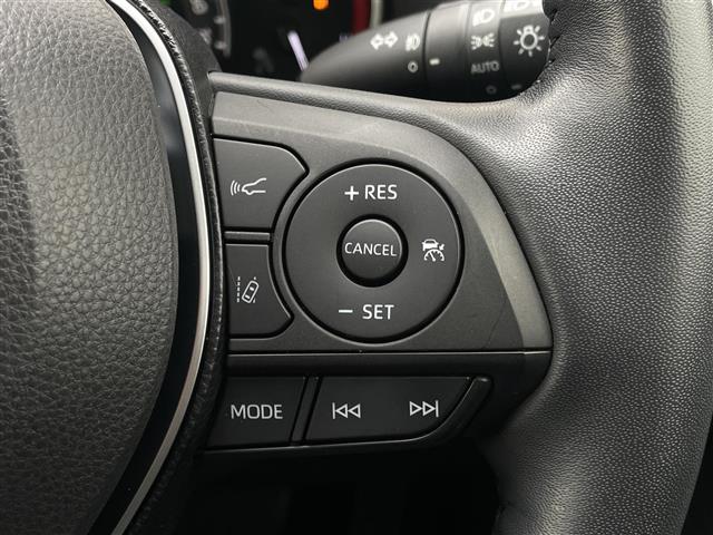 UZ0047874696_32_001.jpg