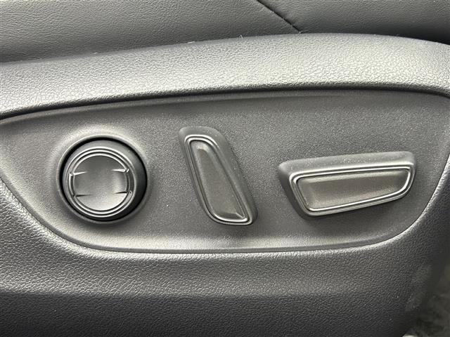 UZ0047892262_13_002.jpg