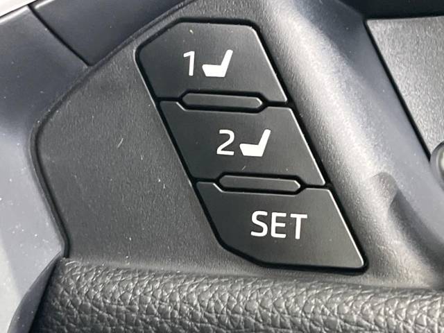 UZ0048186538_51_001.jpg