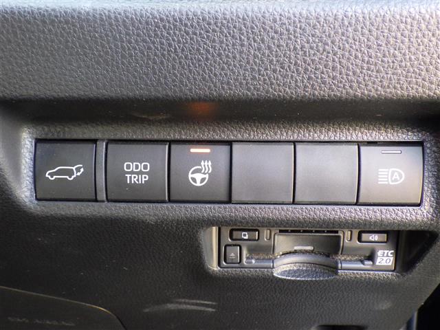 UZ0047948577_6_002.jpg
