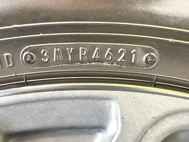 UZ0047688953_41_001.jpg