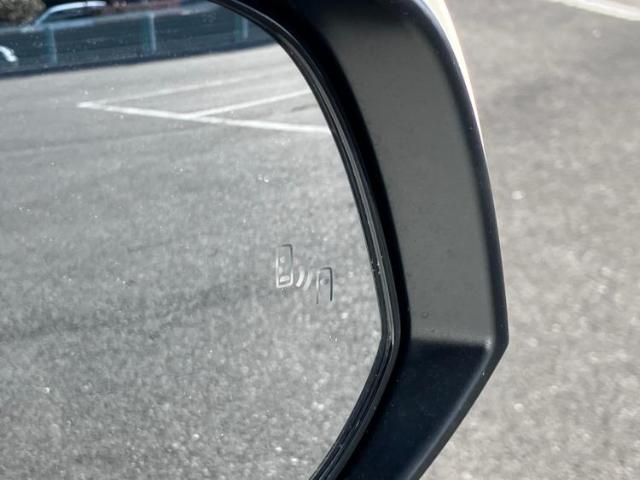 UZ0047770123_44_001.jpg
