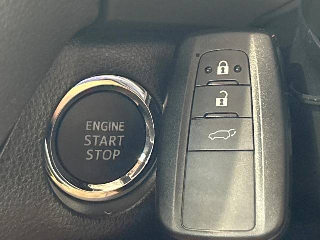 UZ0048498532_45_001.jpg