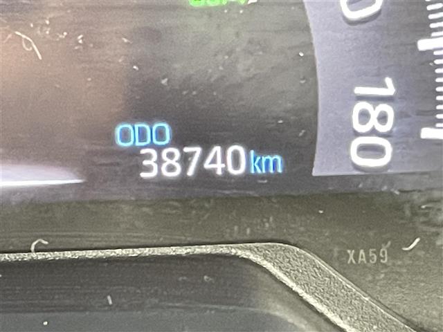 UZ0047763000_12_002.jpg