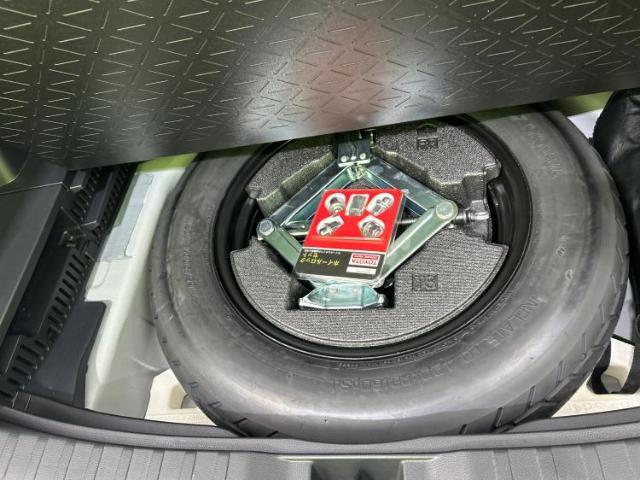 UZ0047870459_36_001.jpg