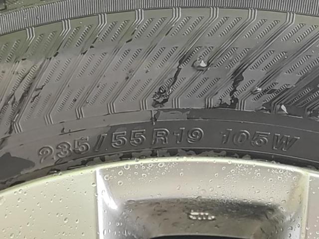UZ0048144633_67_001.jpg