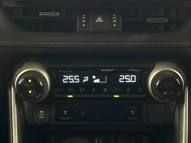 UZ0048098460_53_001.jpg