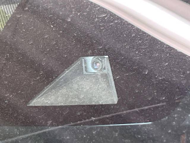 UZ0048461002_42_001.jpg