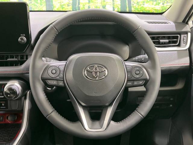 UZ0048426741_11_001.jpg
