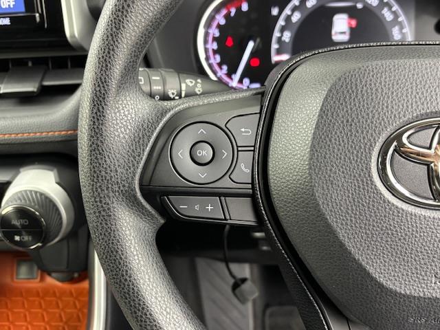 UZ0047966390_8_002.jpg
