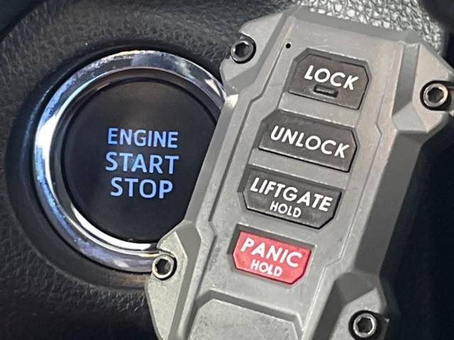 UZ0048348344_64_001.jpg