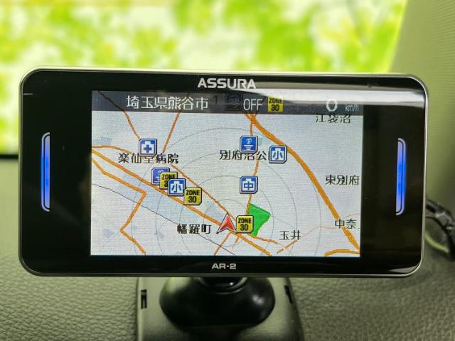 UZ0048183915_40_001.jpg