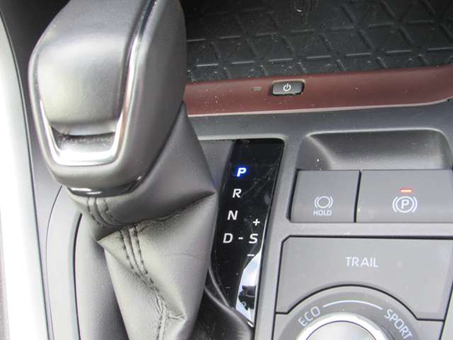 U00047153483_33_004.jpg
