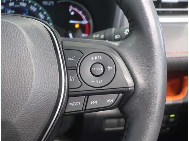 U00048449921_10_002.jpg