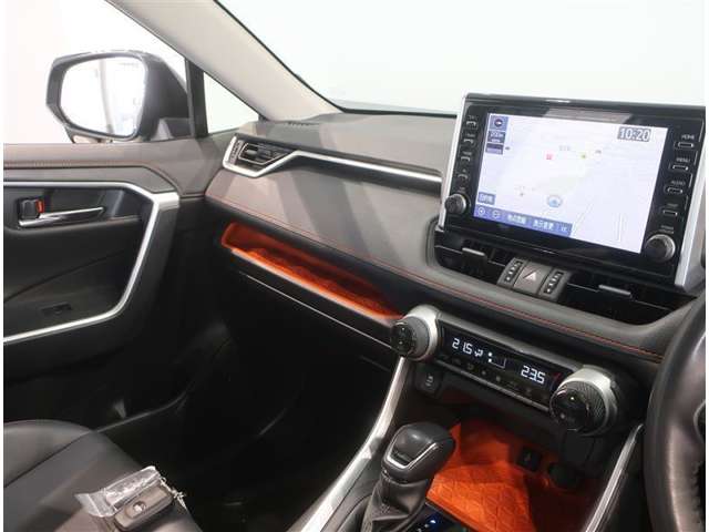 U00048449921_9_002.jpg