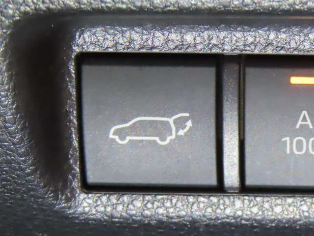 U00048397763_41_001.jpg