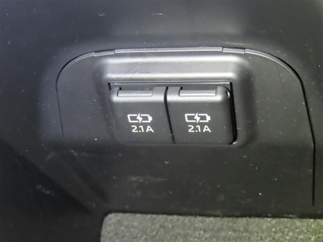 U00048151424_18_001.jpg