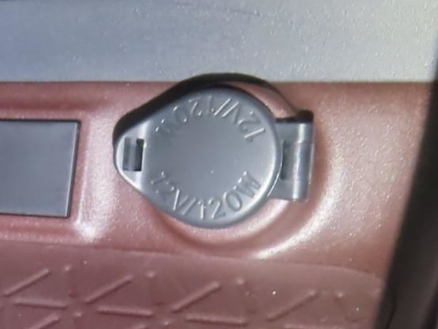 U00048011080_32_001.jpg