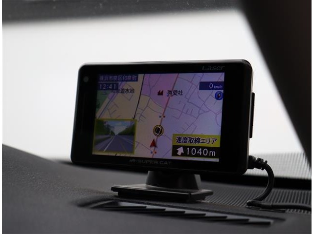 UJ0048229389_48_001.jpg