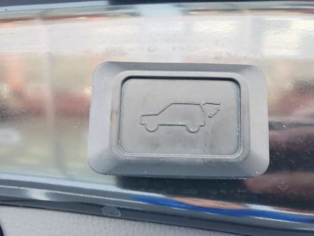 U00048365318_61_001.jpg