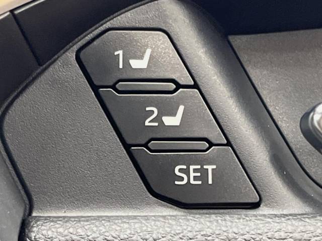 UZ0047454245_37_002.jpg