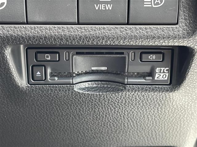 UZ0048475579_15_001.jpg