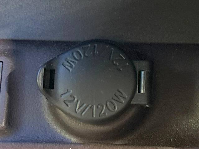 UZ0048337242_51_001.jpg