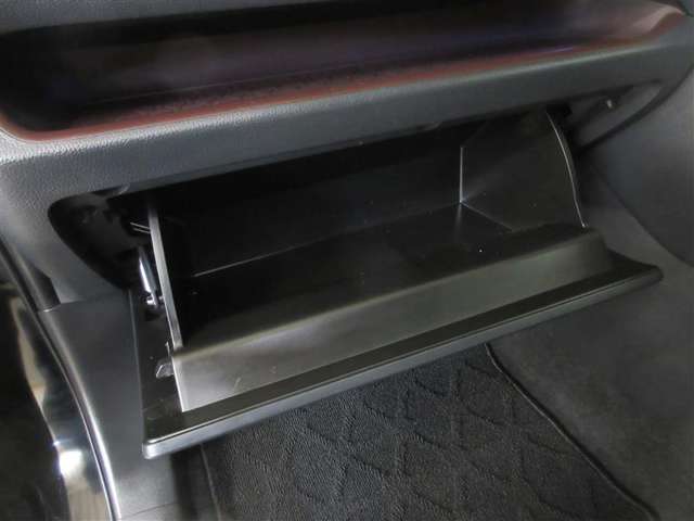 U00048561851_35_001.jpg