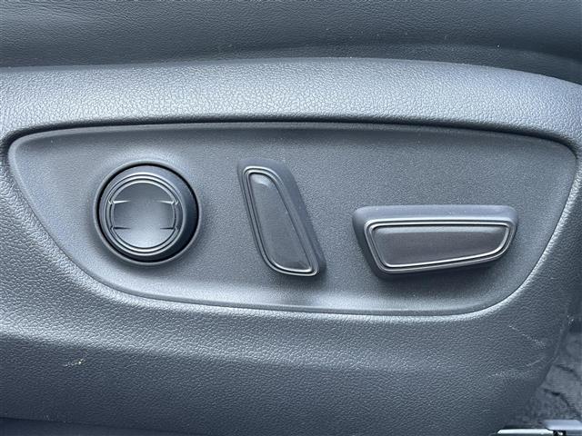 UZ0048497270_10_001.jpg