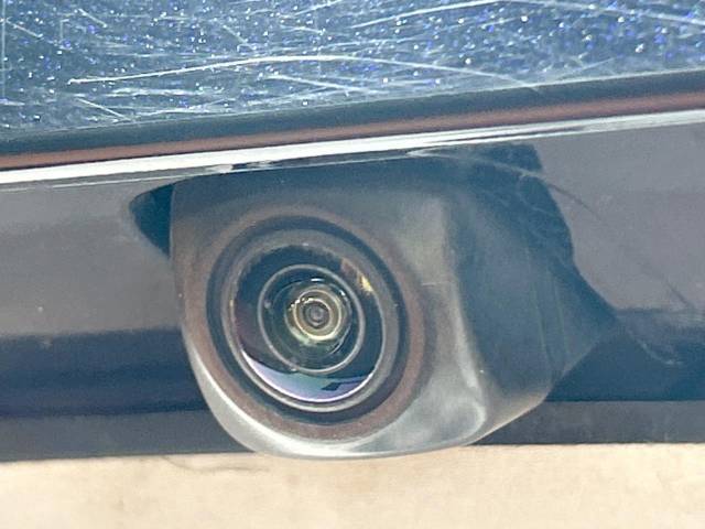 UZ0048545942_68_001.jpg