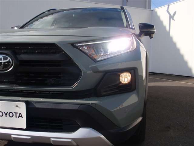 U00048384401_16_001.jpg
