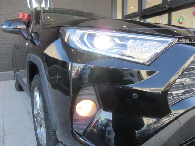 U00047420814_32_003.jpg