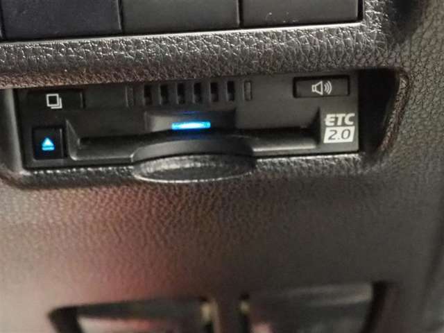 U00047861383_38_004.jpg