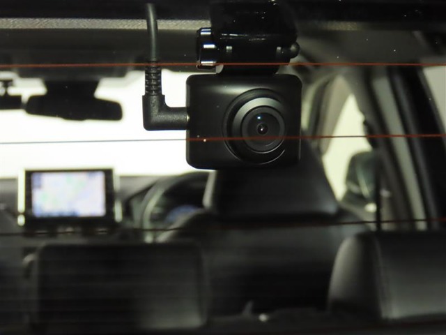 U00048096526_33_001.jpg