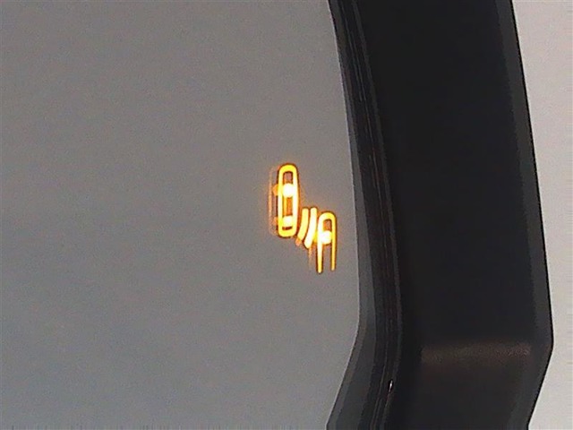 U00048450819_19_001.jpg