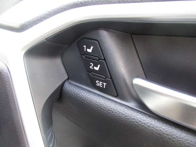 U00048019358_42_001.jpg
