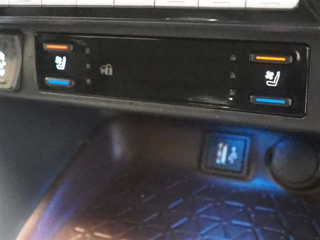 U00048561806_35_001.jpg